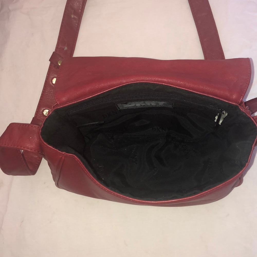 Red DNKY Purse - Picture 3 of 5